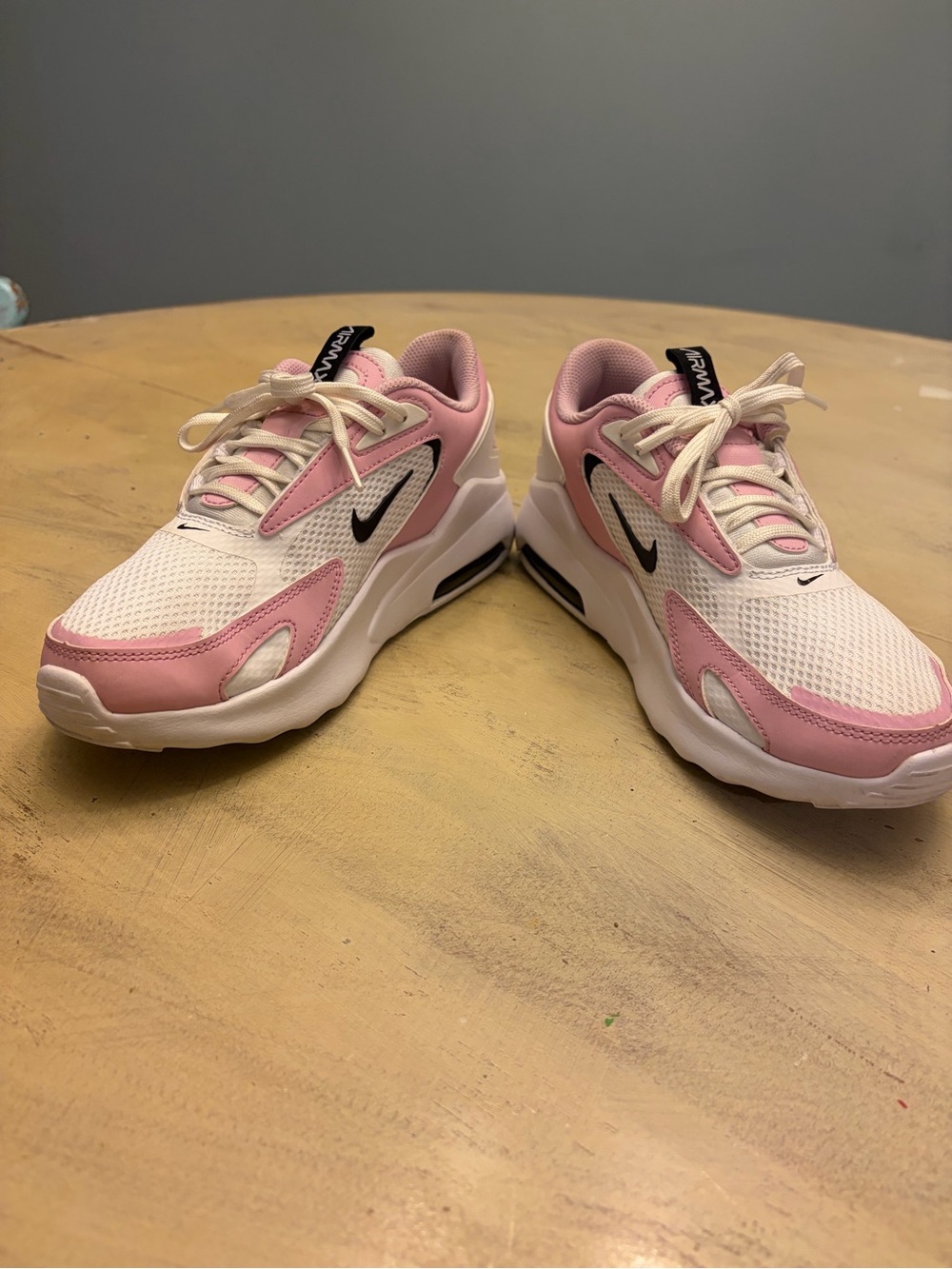 Nike Air Max Bolt CU4152-103 Womens Sneakers Size 7US White Pink Athletic Shoes - Picture 7 of 8